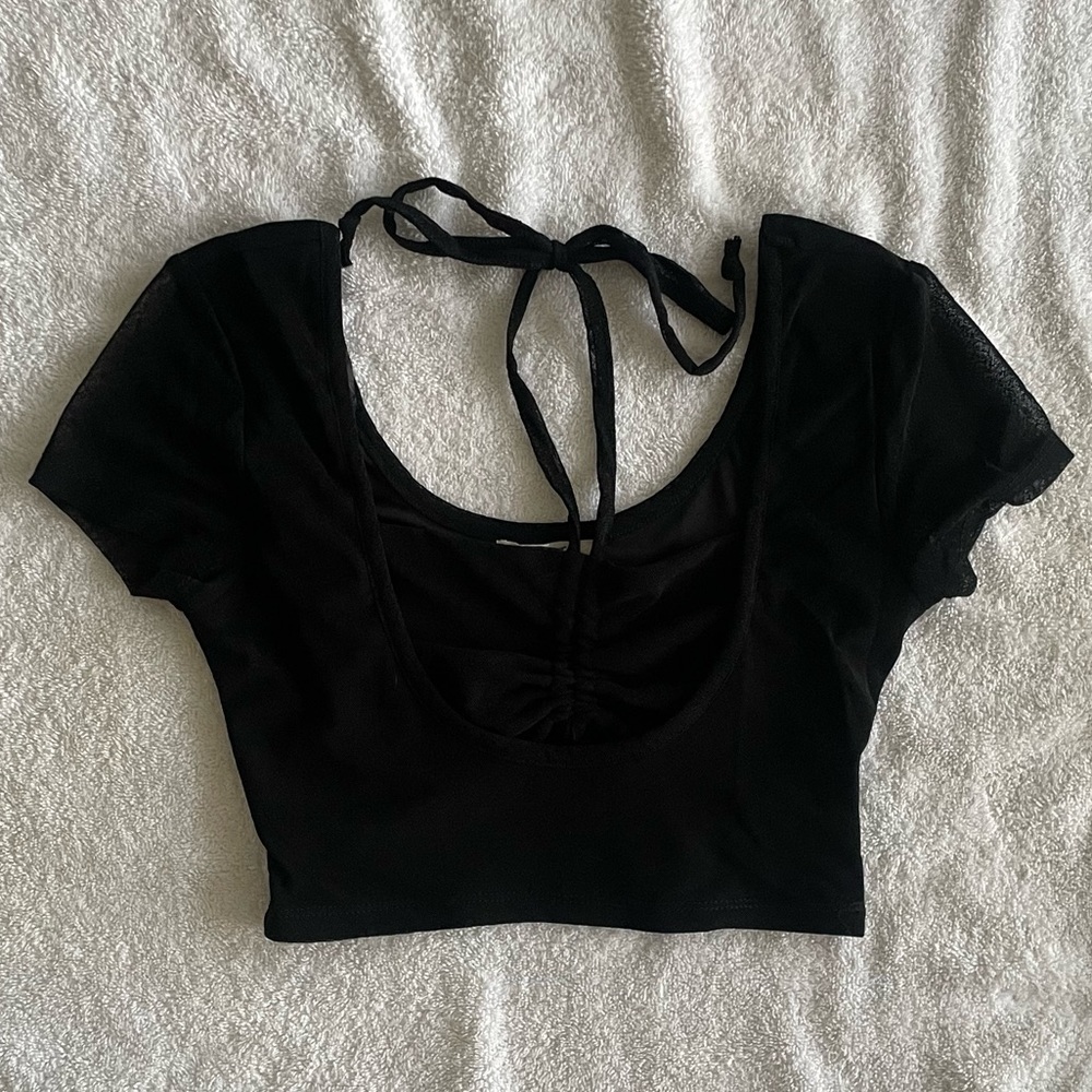 Halter Hybrid Crop Top Black Small